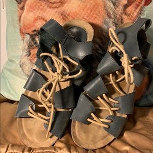 Coolway Gante gladiator wedge sandal